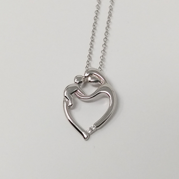 AhavaLLC Jewelry - New sterling silver mother and child heart chain necklace 925 cz cubic zirconia